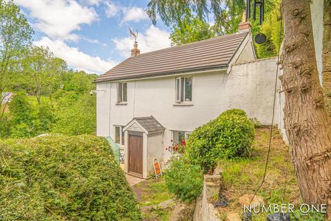 3 bedroom cottage for sale, High Street, Garndiffaith, NP4