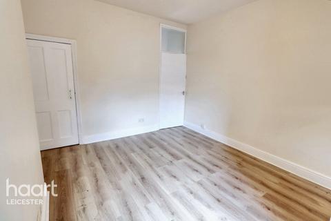 3 bedroom terraced house for sale, Central Road, Leicester