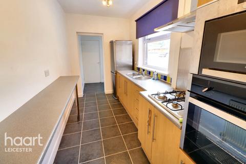 3 bedroom terraced house for sale, Central Road, Leicester