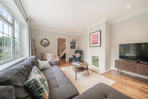 137 Strathdon Drive, London, SW17 0PS