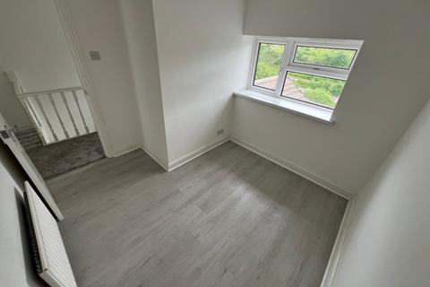 10 Graig Street, Pontygwaith, Ferndale, CF43 3LY