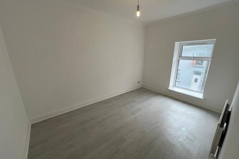 10 Graig Street, Pontygwaith, Ferndale, CF43 3LY