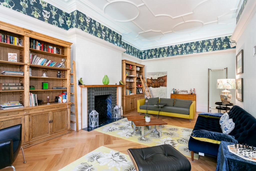 Sitting room