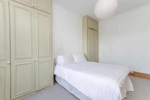 3 bedroom flat for sale, Albert Mansions, Albert Bridge Road, Battersea Park, London, SW11