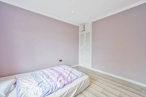 3 bedroom terraced house to rent, Holburne Road, Blackheath, London, SE3