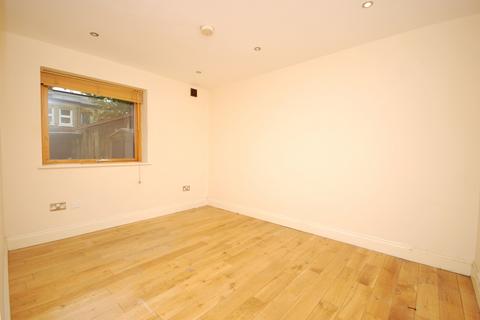 1 bedroom flat to rent, Underhill Road East Dulwich SE22