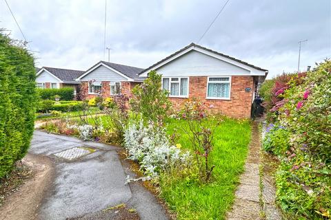 2 bedroom detached bungalow for sale, The Slip, Brixworth, NN6 9HS