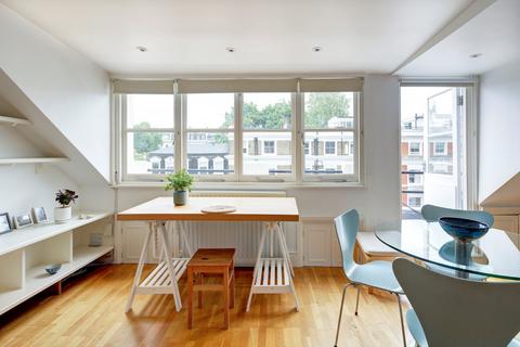 1 bedroom flat for sale, Ladbroke Gardens, London