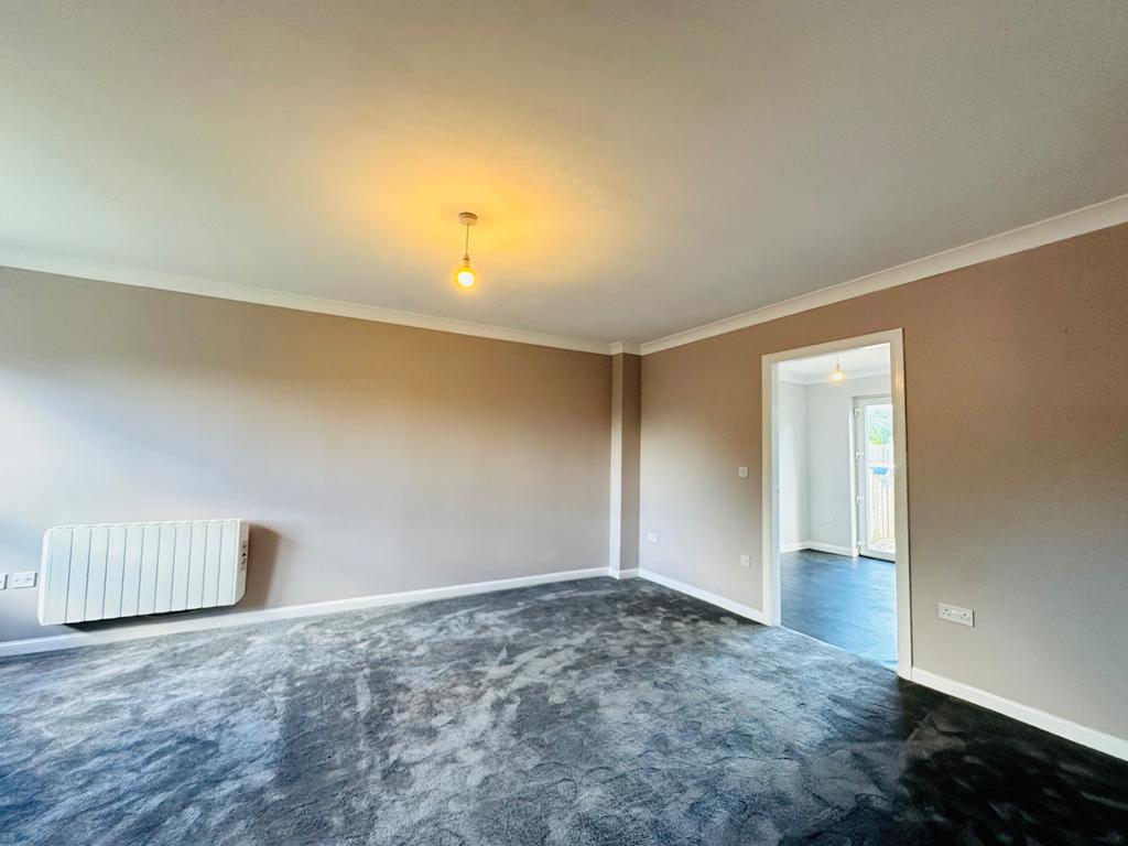 Fairways Drive, Kirn, Dunoon 3 bed house for sale £140,000