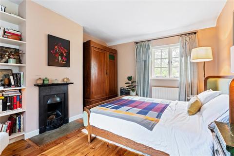 2 bedroom end of terrace house for sale, Red Post Hill, London, SE24