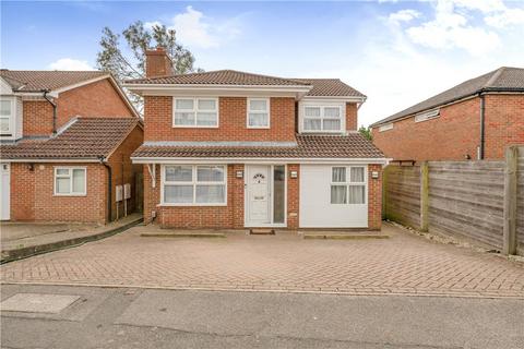 4 bedroom detached house for sale, Hamonde Close, Edgware, Middlesex