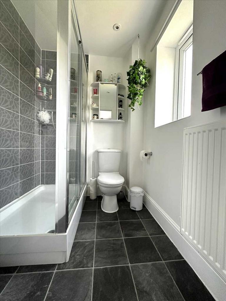 Ensuite Shower Room