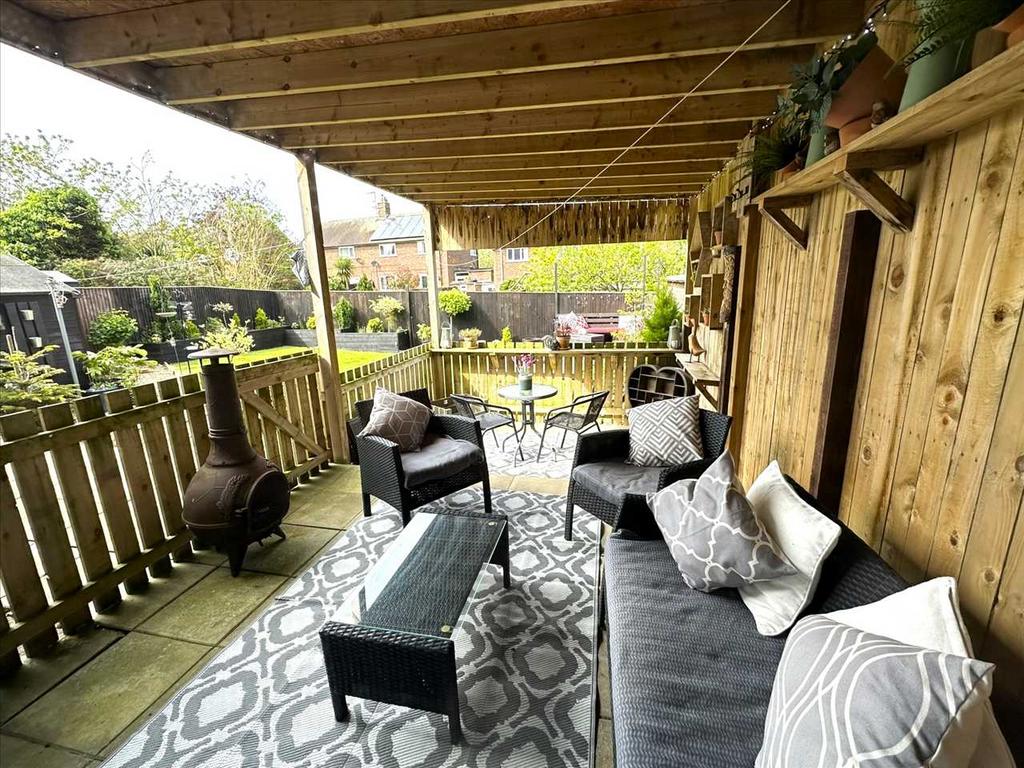 'covered patio
