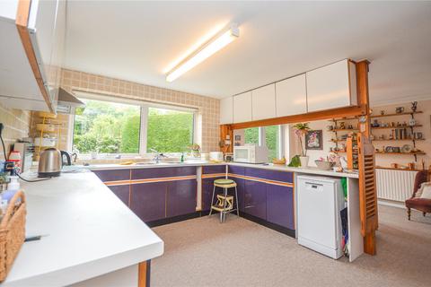46 Fairlawn, Swindon, SN3 6EU