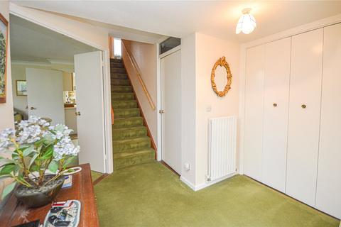 46 Fairlawn, Swindon, SN3 6EU