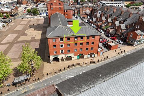 2 bedroom flat for sale, Market Square, Wolverhampton WV3