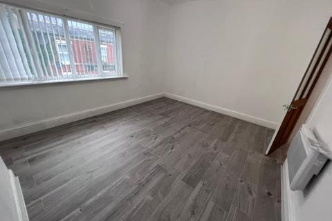 1 bedroom flat to rent, Liverpool Road, Longton, Preston, PR4