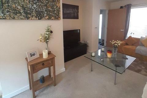 2 bedroom terraced house to rent, Old Lane, Manchester M11