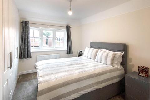 32 Berryfield, Coate, Swindon, SN3 6FB