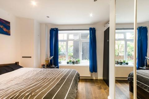 2 bedroom flat for sale, High Road, Willesden, London, NW10