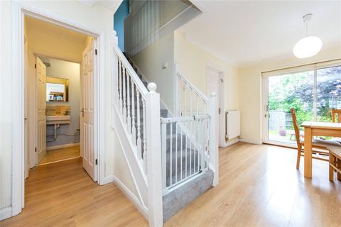 3 Nash Close, Elstree, Borehamwood, WD6 3LE