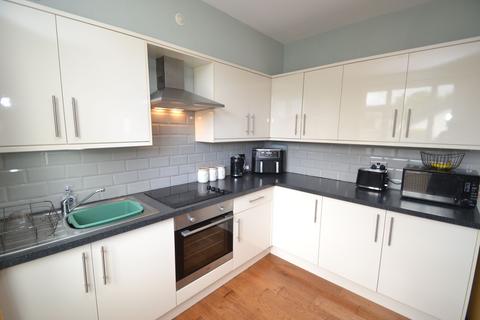 8 Cyprus Drive, Bradford, BD10 0AJ