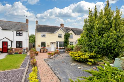 3 bedroom semi-detached house for sale, London Road, Little Clacton, Clacton-on-Sea, Essex