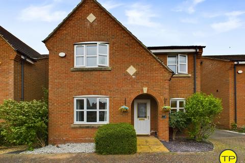 4 bedroom detached house for sale, Four Chimneys Crescent, Peterborough PE7