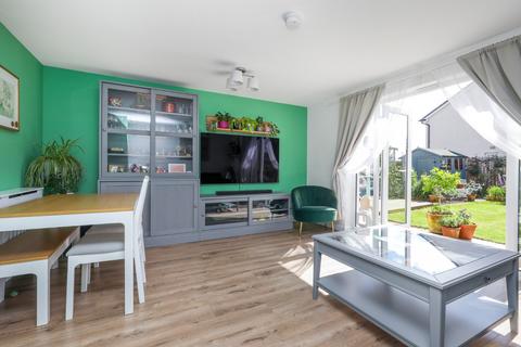 22 Reeforts Avenue, Bilston, Roslin, EH25 9AD