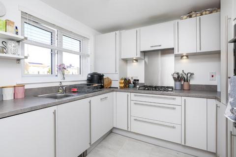22 Reeforts Avenue, Bilston, Roslin, EH25 9AD