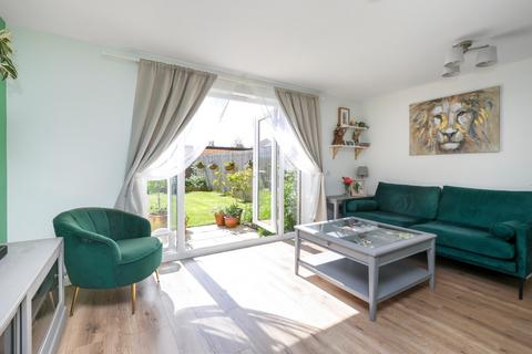 22 Reeforts Avenue, Bilston, Roslin, EH25 9AD