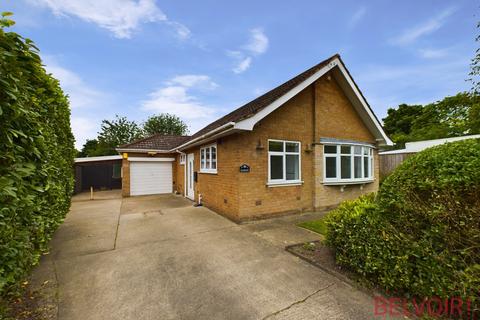 3 bedroom bungalow to rent, Station Road, Clipstone, NG21