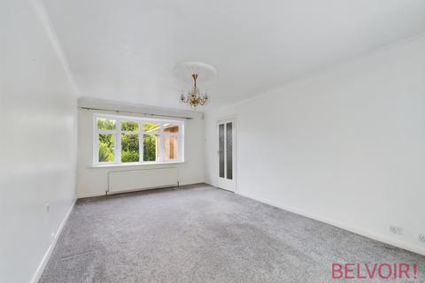 3 bedroom bungalow to rent, Station Road, Clipstone, NG21