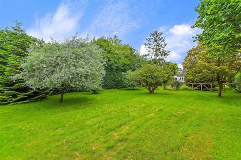 4 bedroom chalet for sale, Downview Road, Barnham, West Sussex