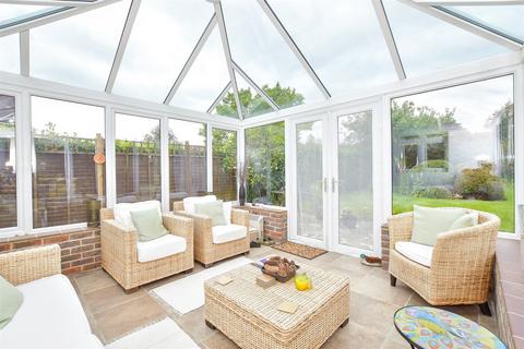 15 Downview Road, Barnham, Bognor Regis, PO22 0EG