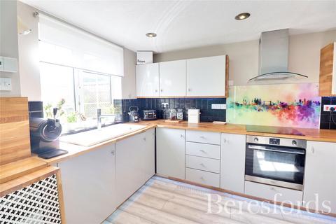 4 bedroom semi-detached house for sale, The Cottages, The Green, CM3