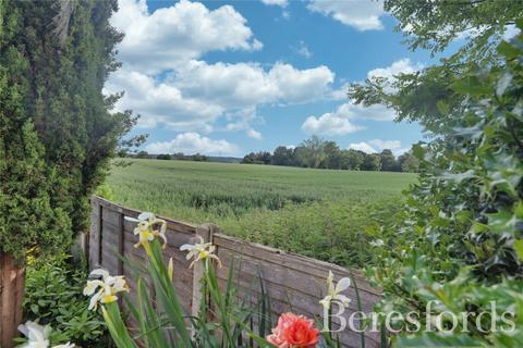 4 bedroom semi-detached house for sale, The Cottages, The Green, CM3