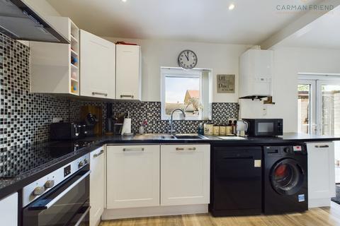 3 bedroom semi-detached house for sale, Kingsway, Newton, CH2
