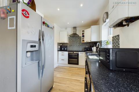 3 bedroom semi-detached house for sale, Kingsway, Newton, CH2