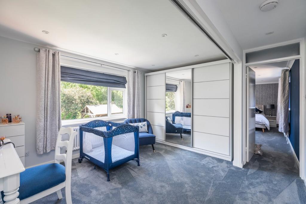 Dressing Rm/Bed Four