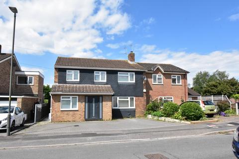 4 bedroom semi-detached house for sale, Elmvil Road, Tewkesbury GL20