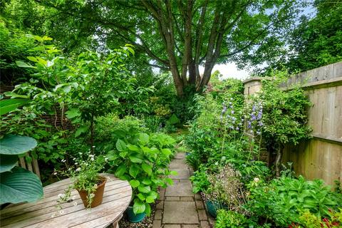 8 Cotshill Gardens, Chipping Norton, OX7 5UN