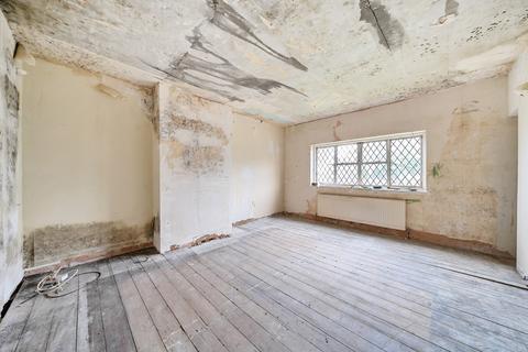 3 bedroom semi-detached house for sale, Charterhouse Road, Orpington