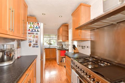 3 bedroom terraced house for sale, Belmont Road, Erith, Kent