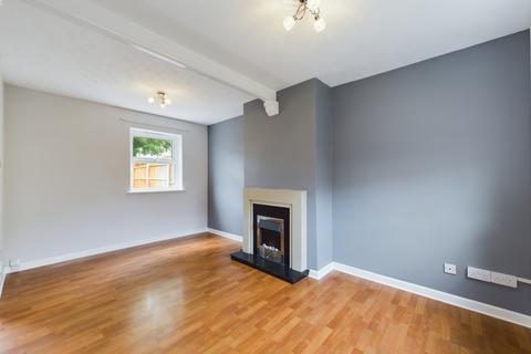 3 bedroom semi-detached house to rent, Beaufort Road, Robinswood