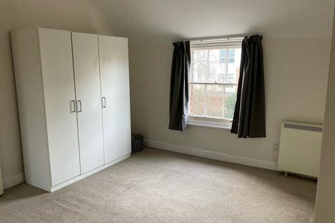 1 bedroom flat to rent, Priory Place, Gloucester