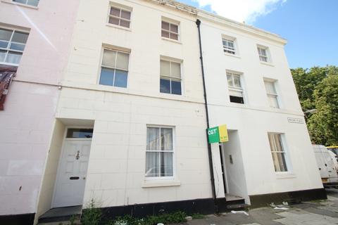 1 bedroom flat to rent, Priory Place, Gloucester