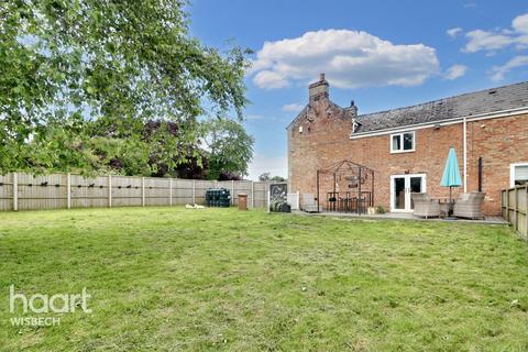 3 bedroom detached house for sale, Croft Road, Upwell