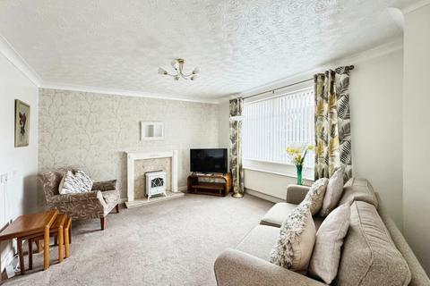 2 bedroom detached bungalow for sale, Loganberry Drive, Hull, East Riding of Yorkshire, HU4 7AY