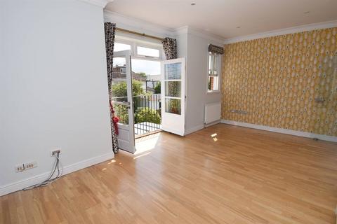 2 bedroom apartment for sale, Leander Court, Graystone Road, Tankerton, Whitstable